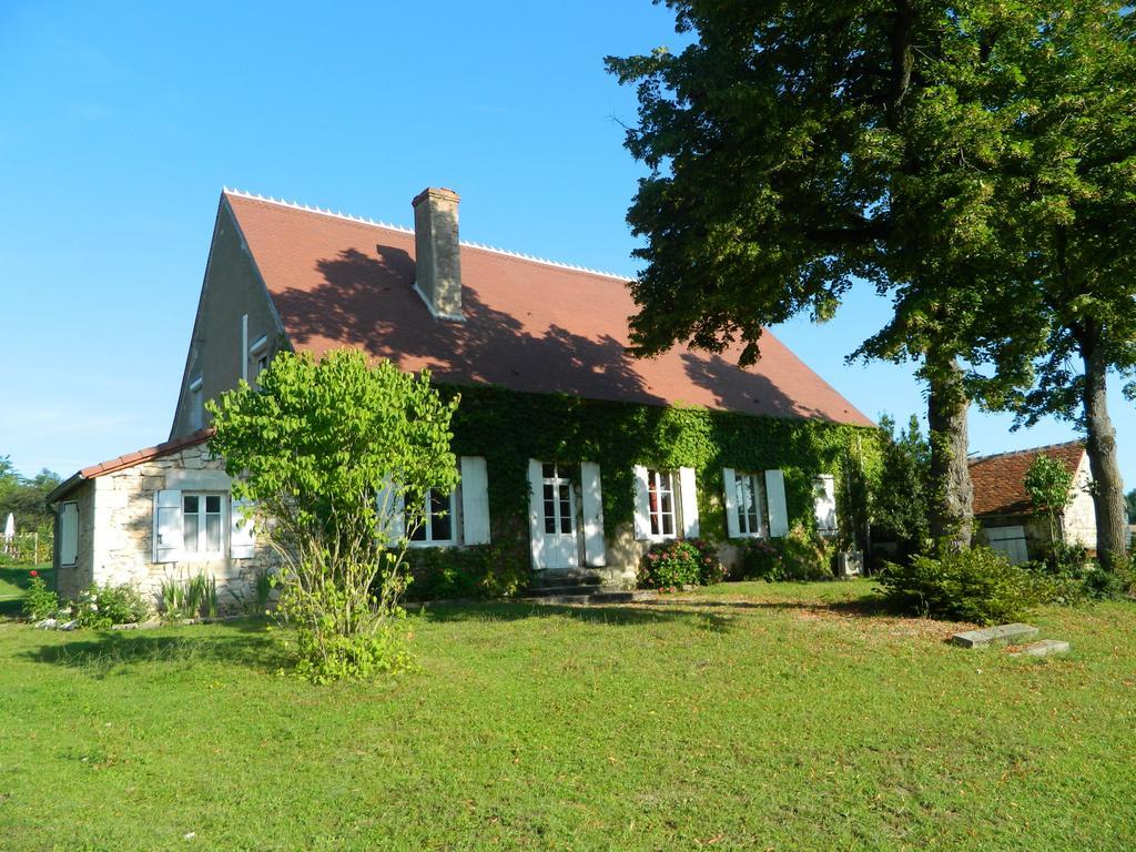 Hotel Meubles De Tourisme La Reserve Saint-Pierre-les-Bois Exterior foto